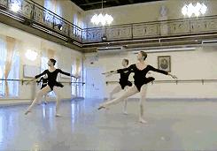 舞蹈基础动作每日一练,想学好舞蹈要先练什么