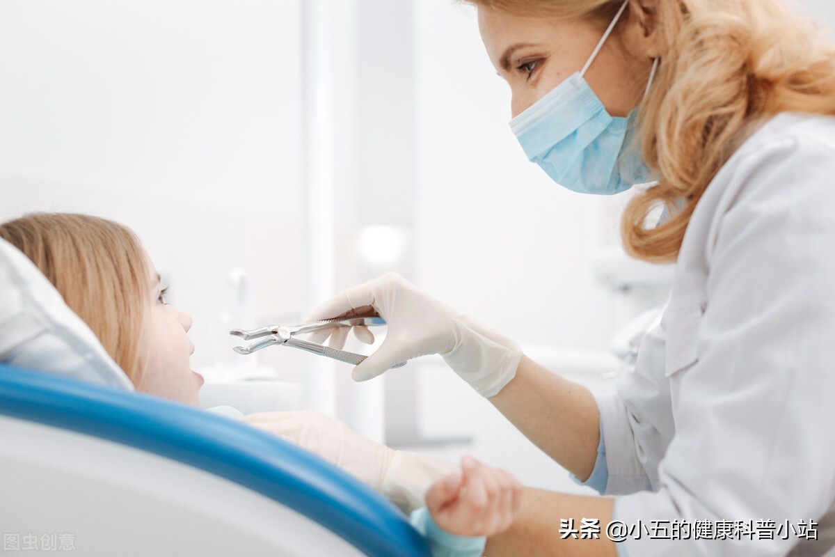 智齿又不长了怎么会顶坏牙,智齿一直长不出来有什么危害