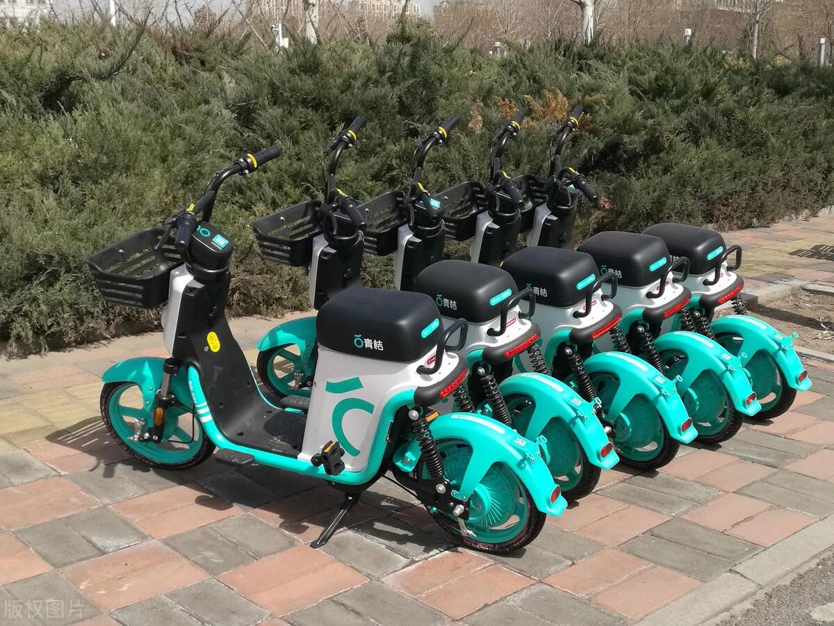 爱玛与雅迪电动自行车比较,小牛雅迪和爱玛电动自行车