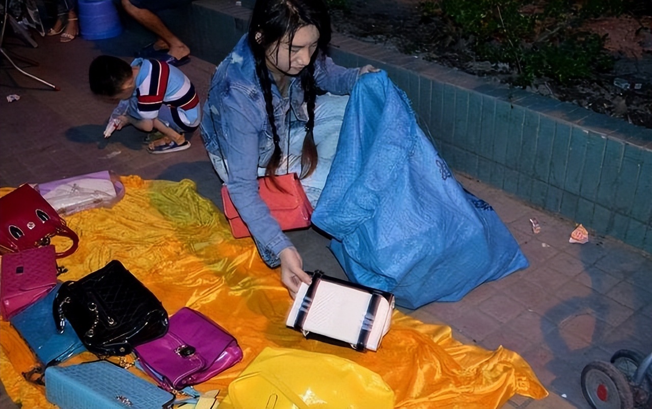 90后女孩跟乞丐私奔,90后女孩和乞丐私奔