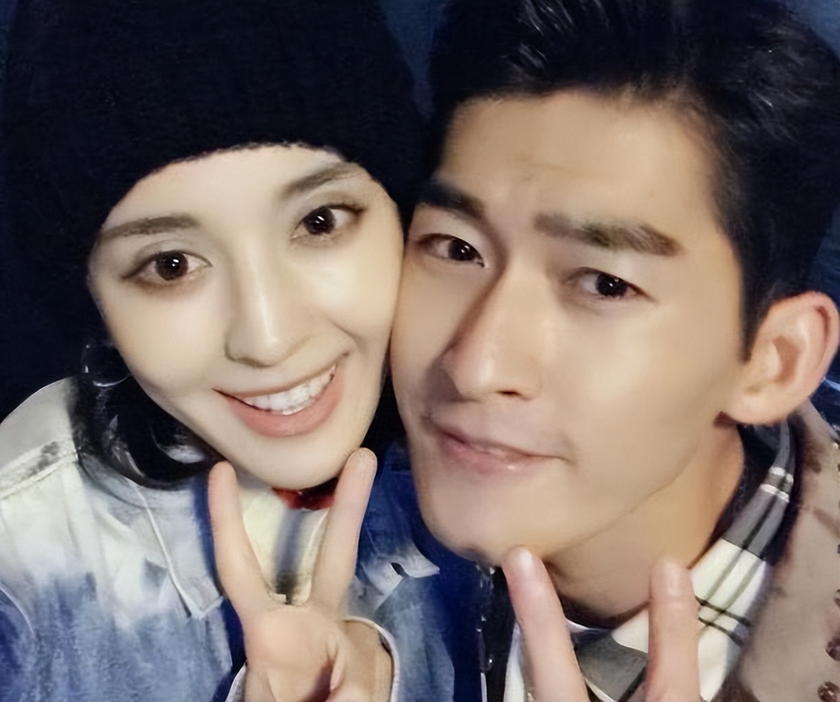 辣眼睛！娜扎穿3800元低腰裤，*裤底**外露被嘲恶心，评论区差评一片