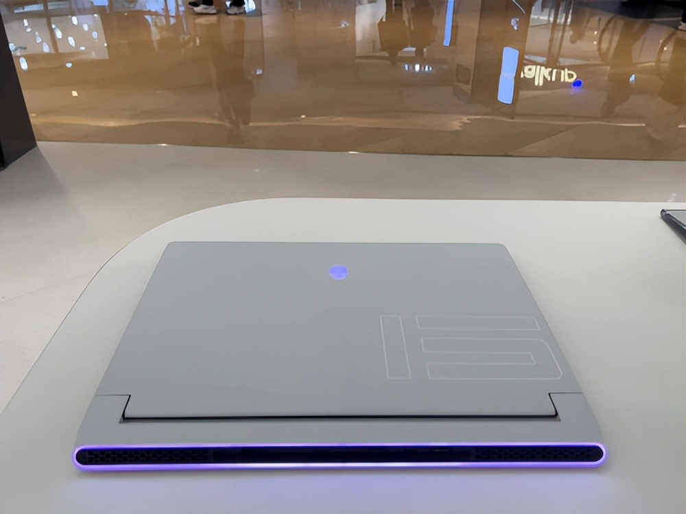 宁波alienware外星人旗舰店,杭州外星人官方旗舰店有活动吗