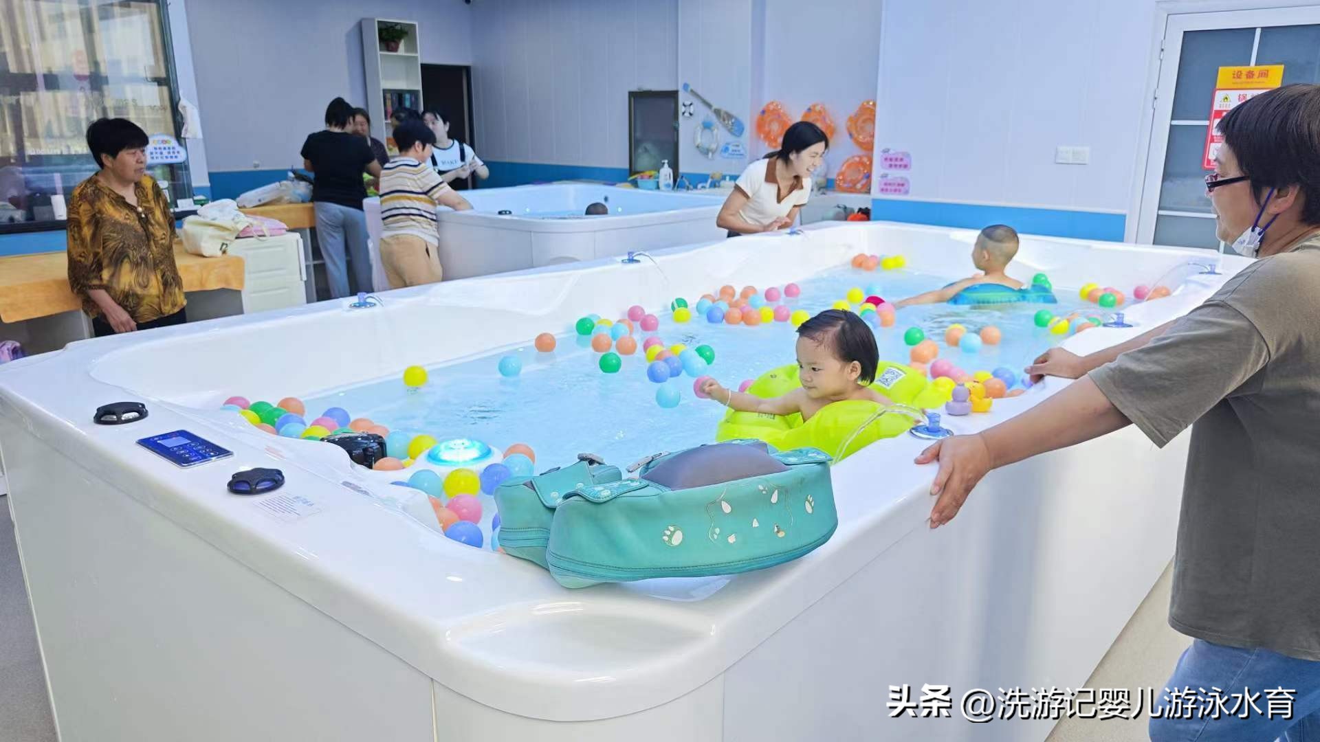 开一家婴儿游泳馆利润怎么样,开个婴儿游泳馆赚钱吗