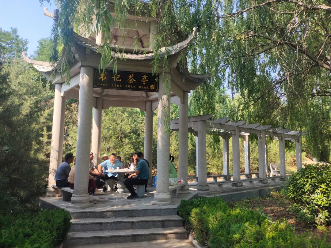 书记茶亭“泡出”和谐茶---石家屋村“书记茶亭”侧记