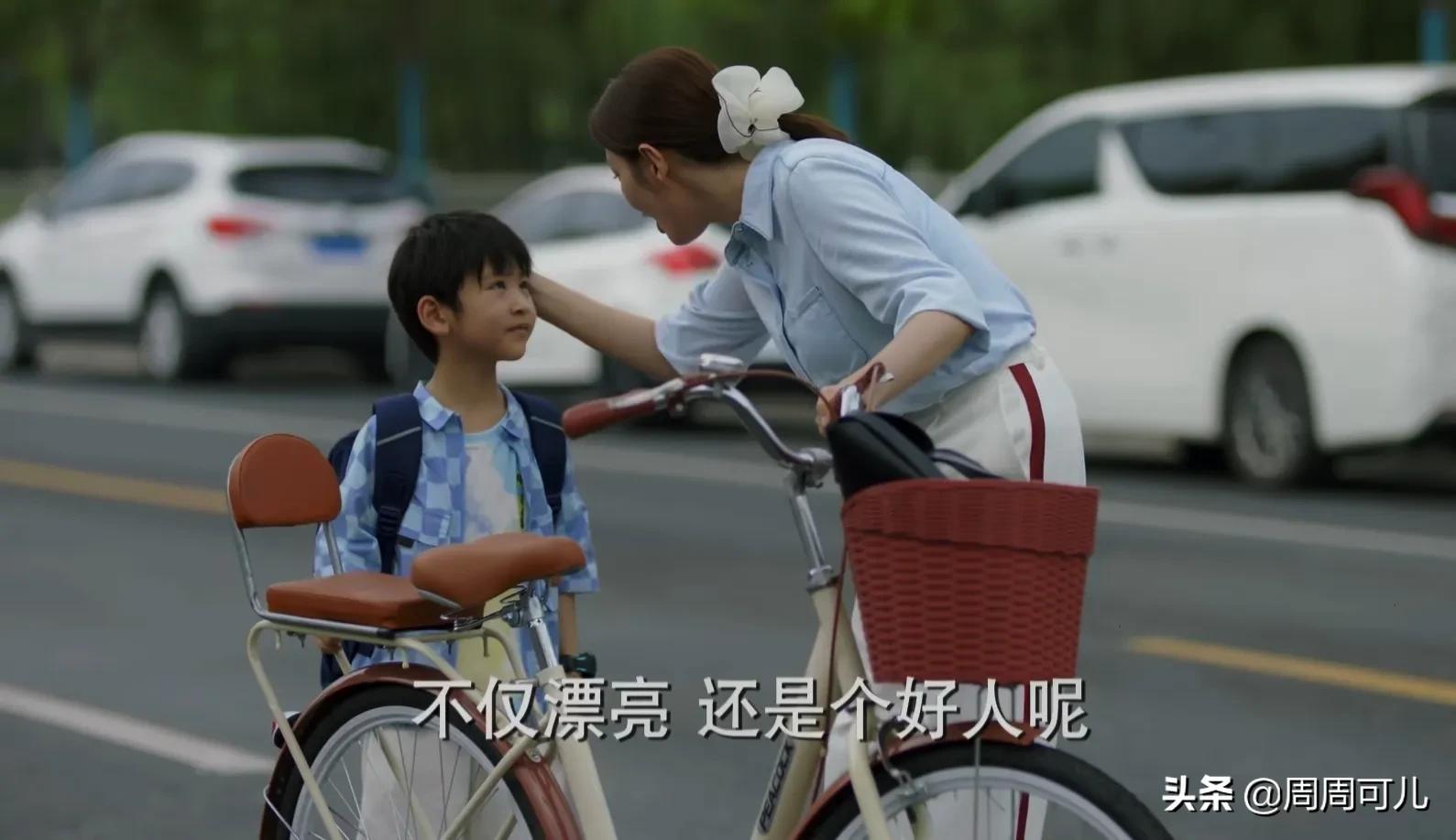 《加油！妈妈》嫌坐公交丢人的秦薇，她的“伪精致”打脸了太多人