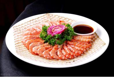 ​男人40-50岁，多吃这3种食物，腰腿有劲，比吃补品效果好