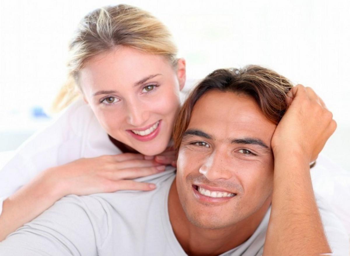 夫妻房事时，坚持多长时间算正常?多久一次对身体好?了解一下