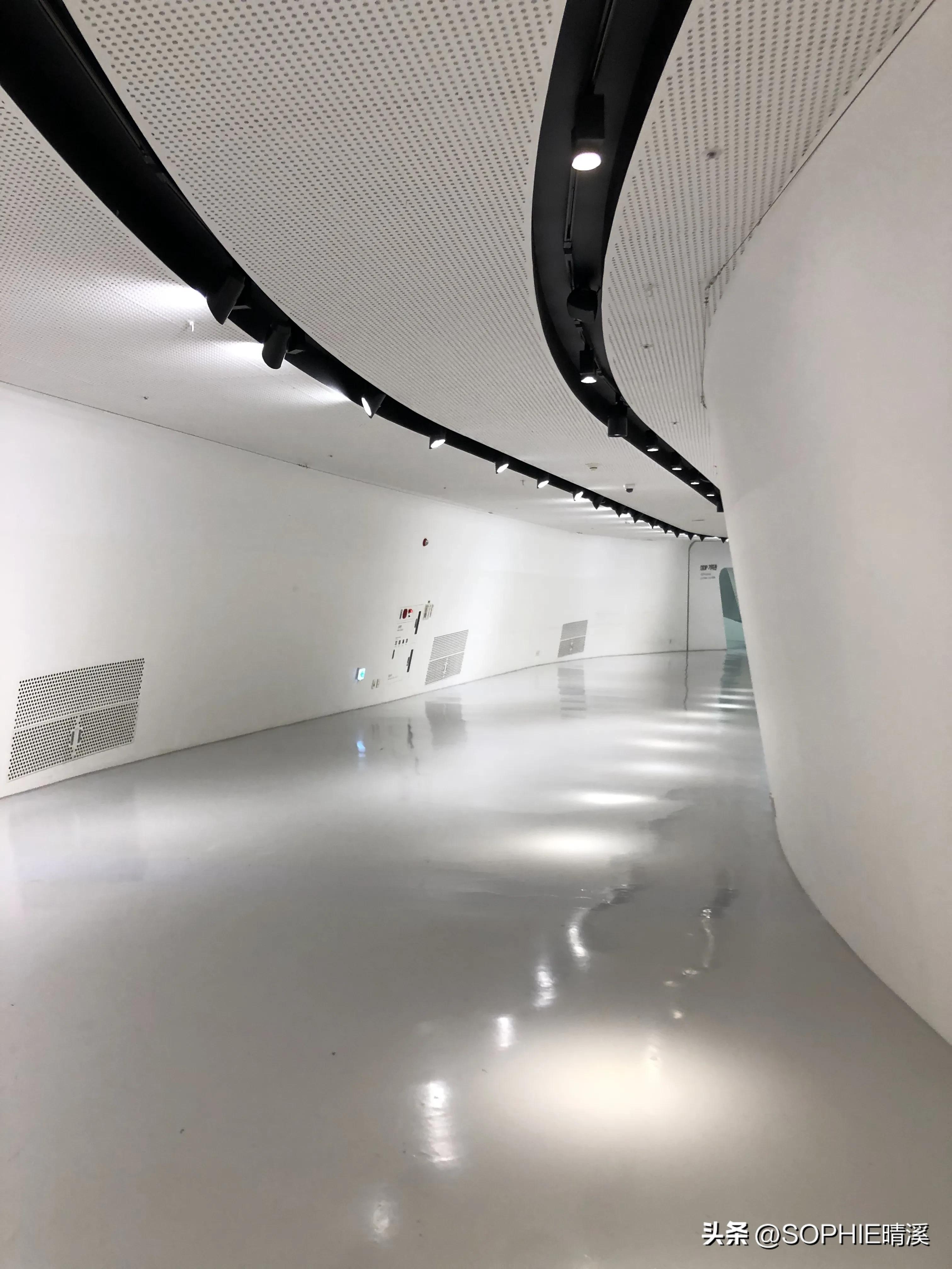 缇庡鏀荤暐闊╁浗,棣栧皵缇庡绠＄悊