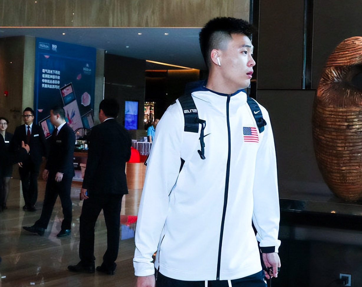 李梦被姚明任命女篮队长了吗,姚明点评女篮李梦给出官方建议