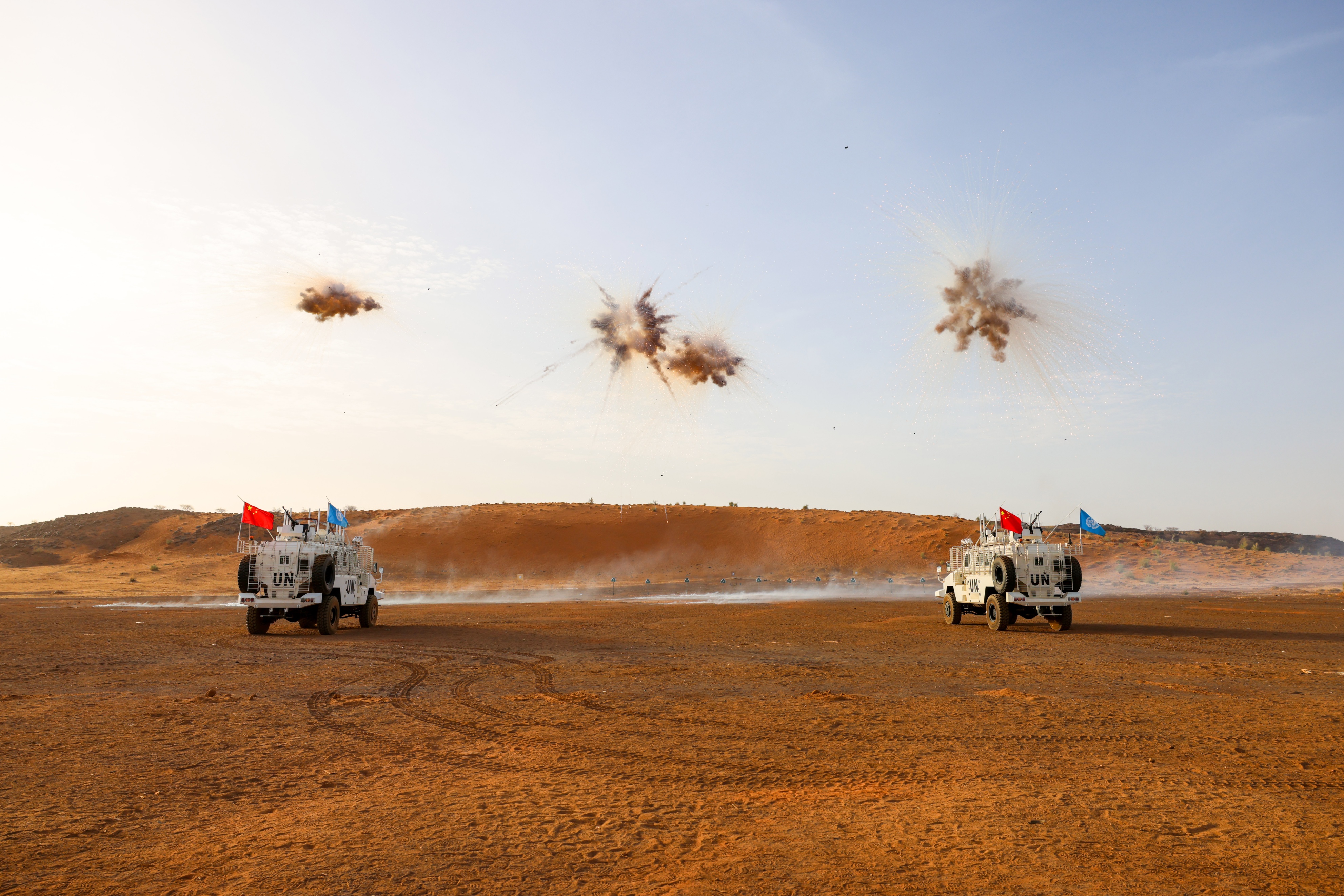 第十一批赴马里维和部队最新消息,第十批赴马里维和部队打靶