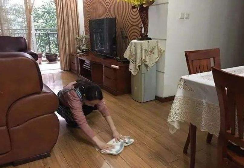 北京保姆月薪3万,北京保姆月入一万过上上流生活