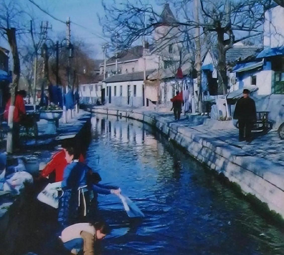 日军侵华兽行,日军当着国军的面杀俘虏