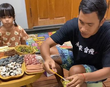 东*姑北**娘国外旅游，小7岁导游对她念念不忘，两人结婚5年后怎么样