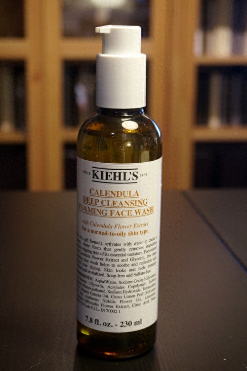 洗面奶推荐容易祛痘的,洗面奶正品官方旗舰店祛痘洗面奶