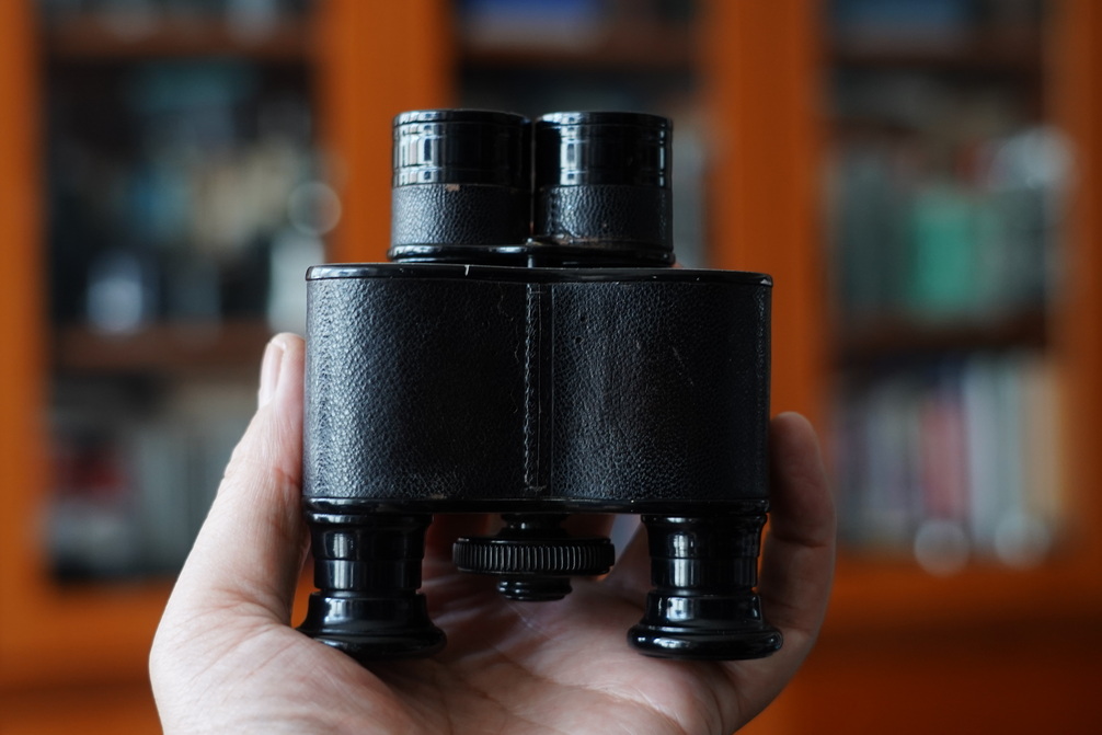 收藏经典望远镜 (古典棱镜望远镜)