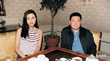 李嘉欣是否两次急救,李嘉欣突然住院急救