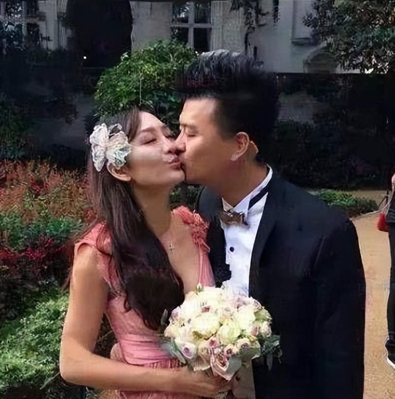 出轨家暴、车内拥吻、脚踏三条船,娱乐圈的“桃色大瓜”真精彩