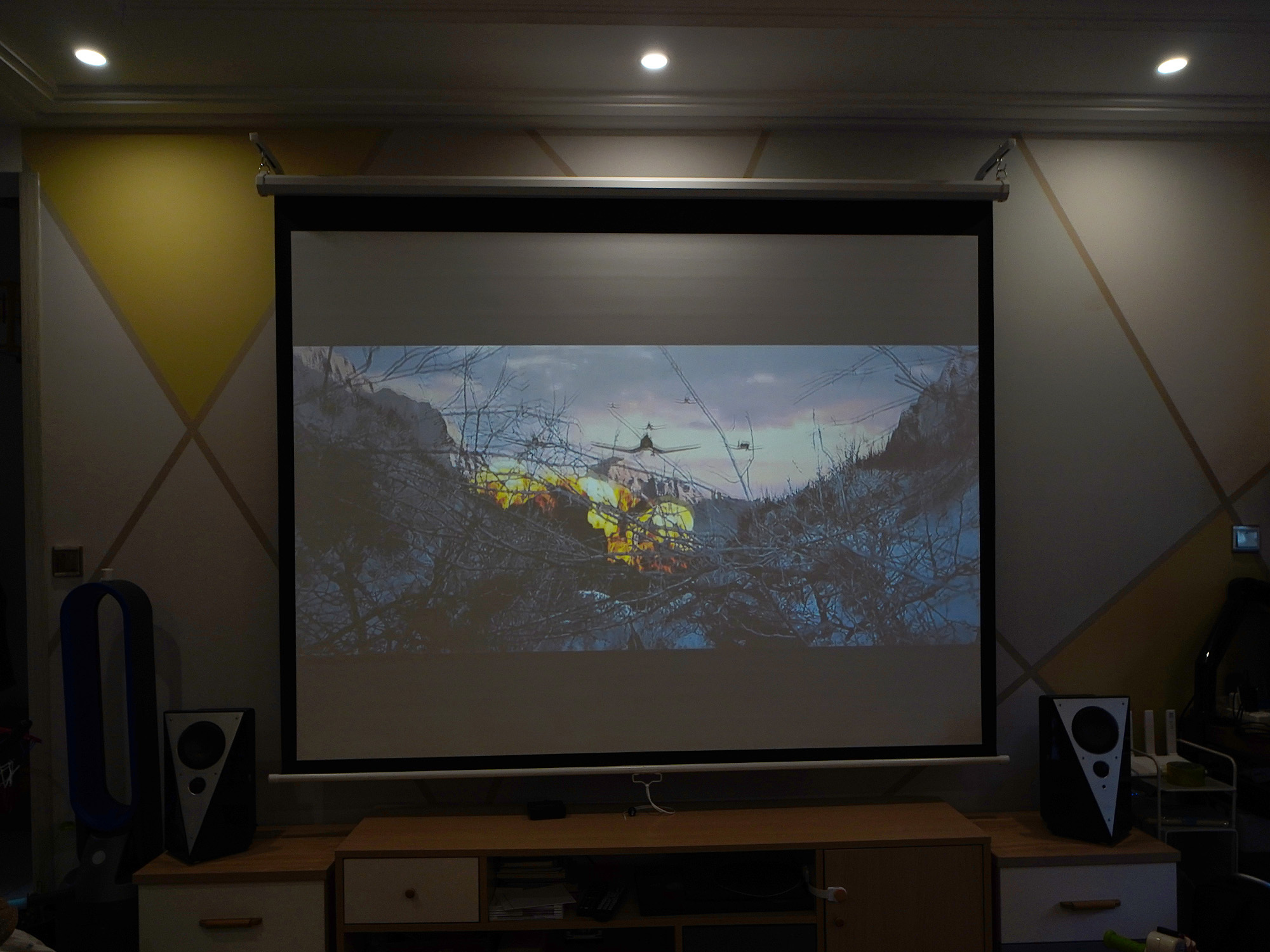 投影幕布实用小技巧,投影幕布入门