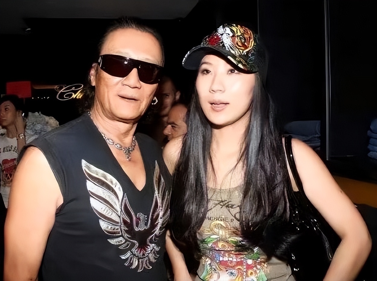 谢贤风流情史：38岁娶台湾第一玉女，43岁娶港姐冠军，69岁爷孙恋