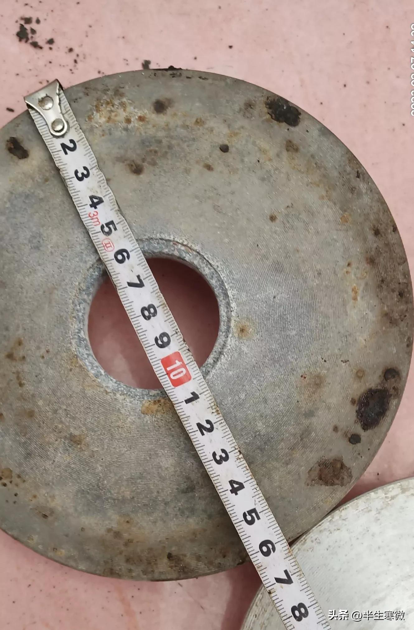 同样的产品网购比实体店便宜多少,不比不知道一比吓一跳是谁说的