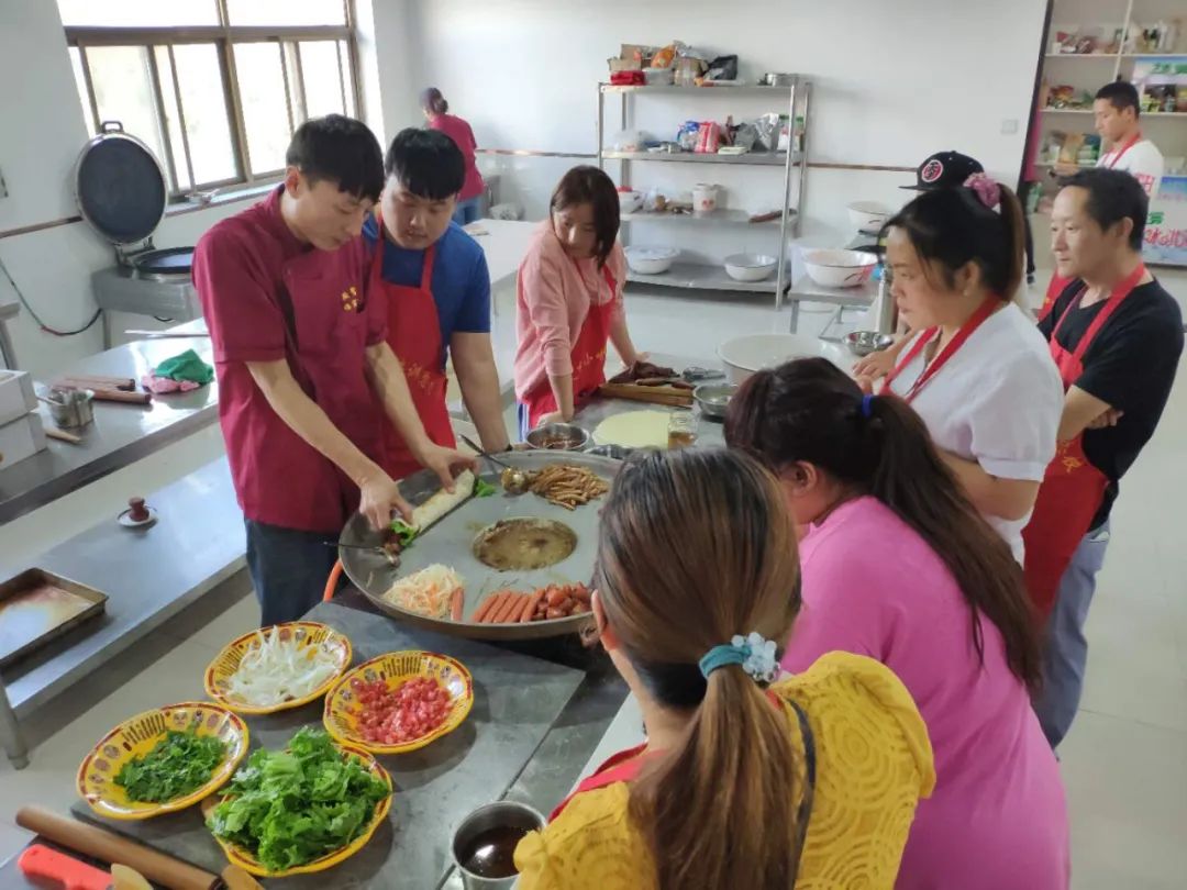 如何做不起眼又赚钱的生意见效,有没有什么生意适合新手做暴利