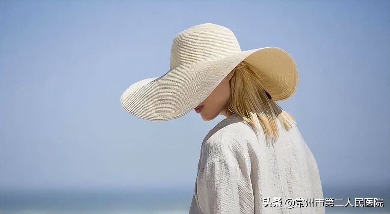 如何洗头发保养头发,洗头发用什么洗能养发护发