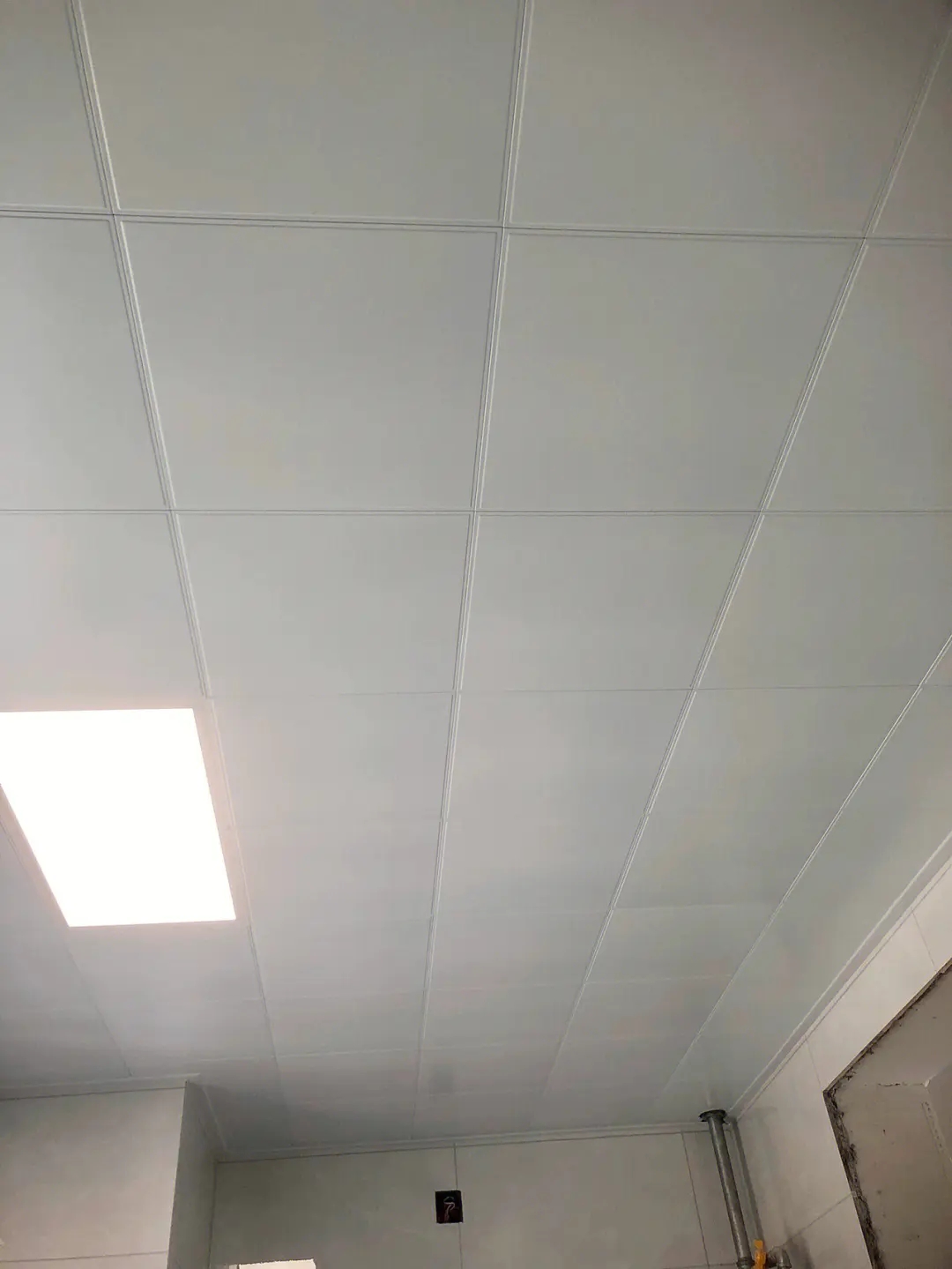 越来越多人做全铝柜子了,铝扣板吊顶好做吗