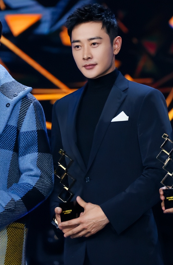 内娱“四大小生”，有人“家暴”绯闻缠身，有人“不务正业”