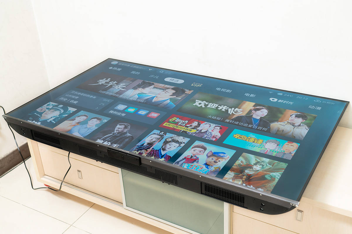 雷鸟鹏655寸4K游戏电视评测,雷鸟55寸曲面电视测评