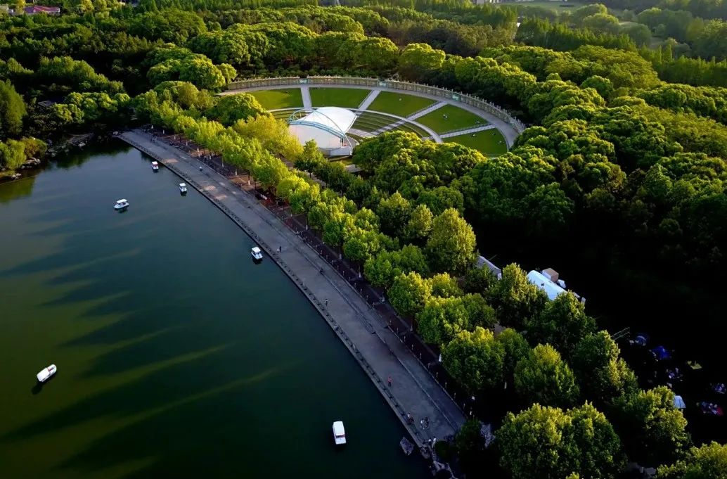 上海地铁通到十大景点,上海地铁沿途有什么旅游景点
