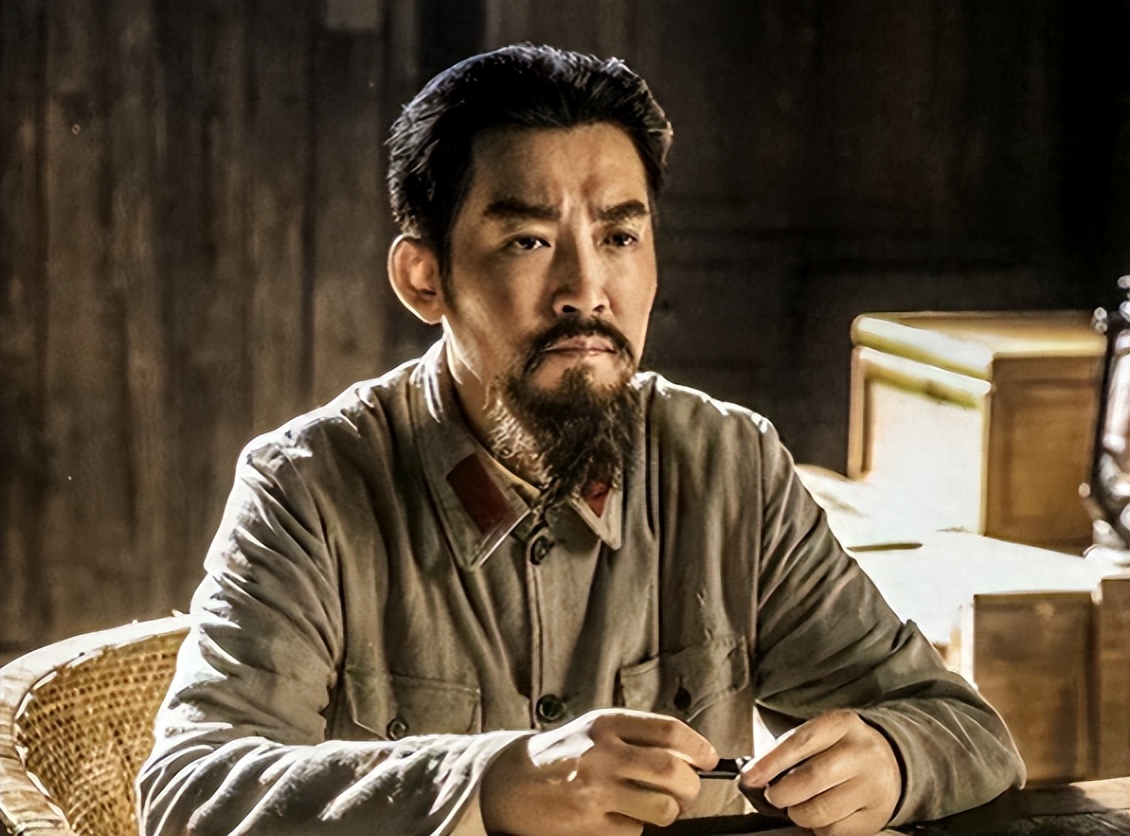 好家伙，气质软绵绵能演周总理？历史大剧《大道薪火》选角真失败