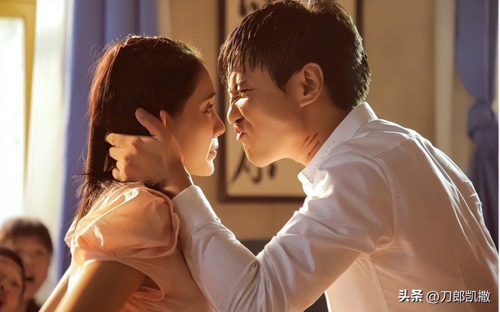 秋雅为什么突然火到国外,秋雅怎么不红