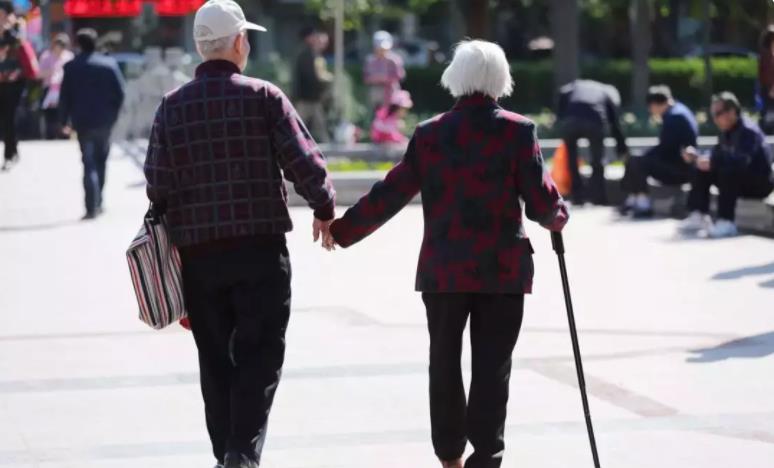 如果有一天你开始嫌弃父母,你有没有怨恨过你的父母