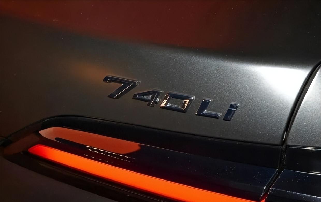 宝马改标设计,宝马后标个性化