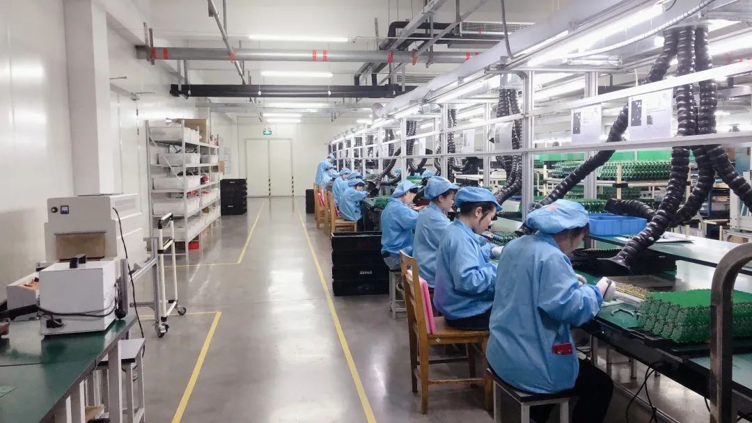 电子厂工作环境恶劣,电子厂上班环境图片