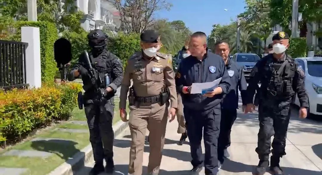 泰国警察缴获3亿豪车现金等资产，华人灰产酒吧事件新进展