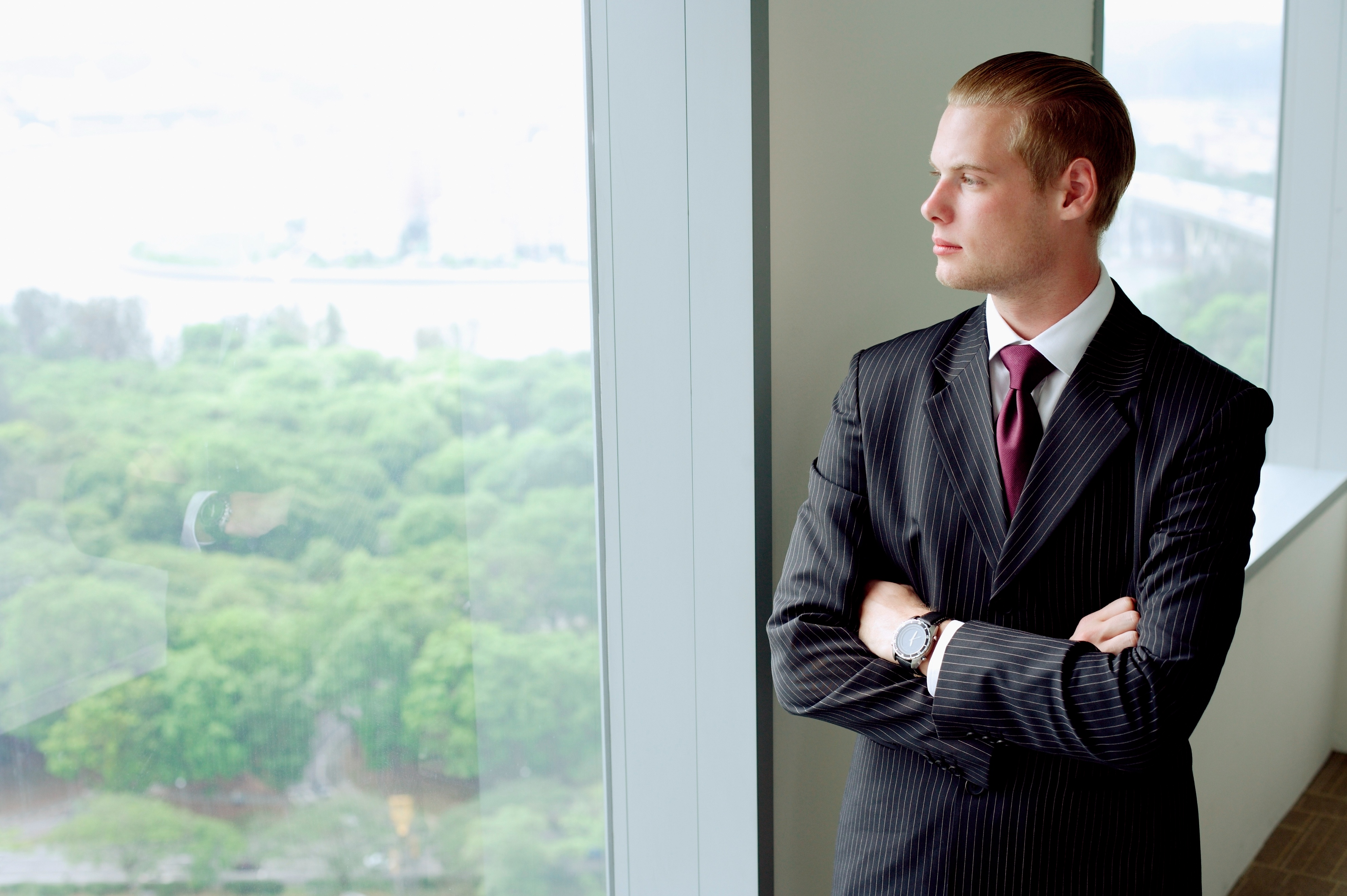 香港公司股东和董事,董事代表股东行使合法权益