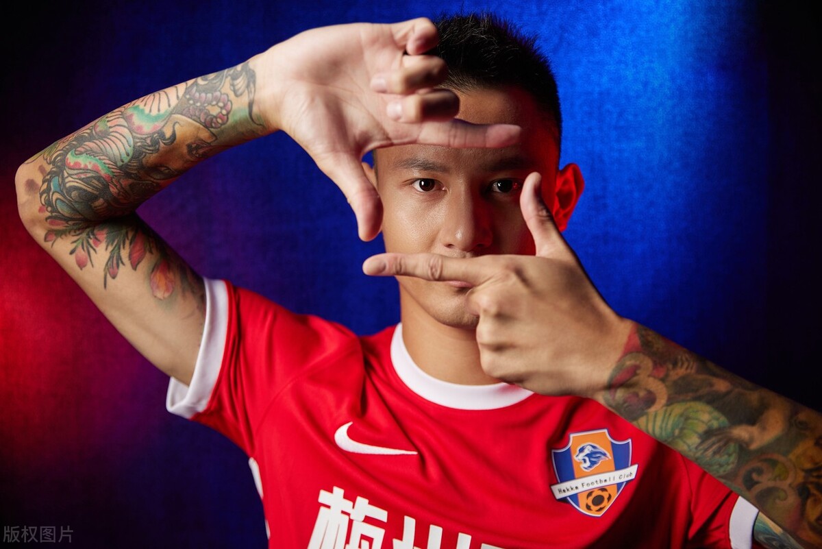 梅州客家足球俱乐部写真,梅州客家队海报