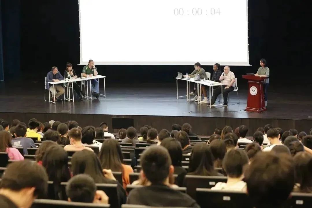 顶尖学子养成之路|跟随毕业生,了解别具一格的深国交