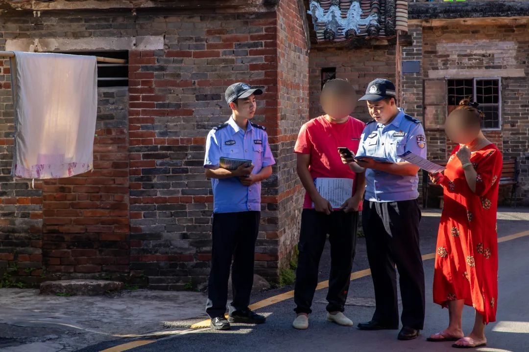 楂樻辰璀﹀徃鑱旇皟鍖栬В鐭涚浘绾犵悍,璀﹁皟瀵规帴鏈哄埗鍖栬В鐭涚浘绾犵悍