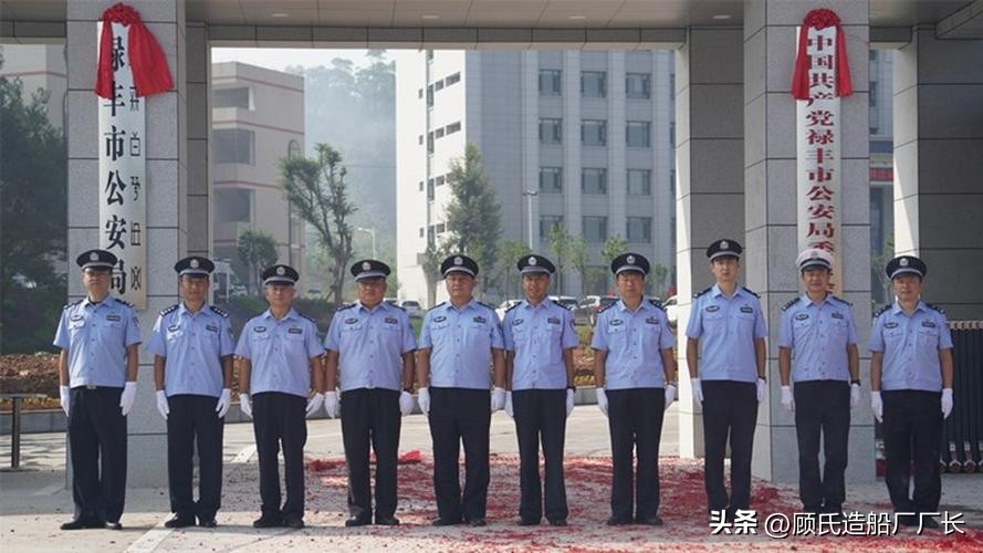 17年浙江抢劫杀人事件经过,云南2003年抢劫枪击案