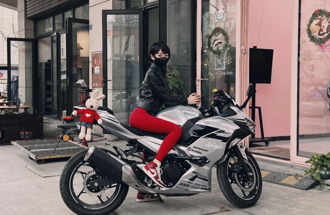 雅马哈yzf-r25测评老款,雅马哈推荐yzf-r6