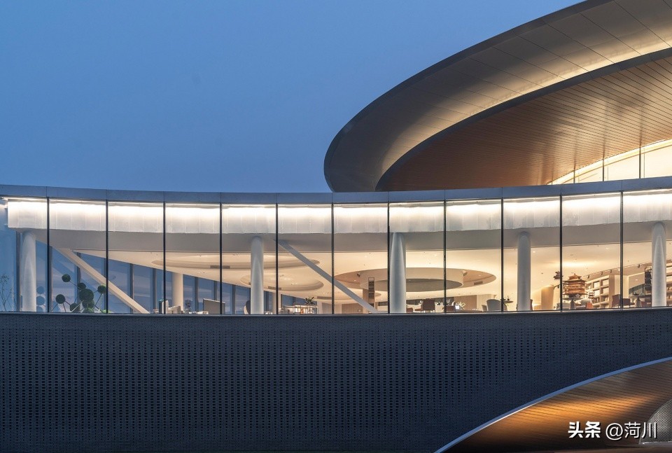 案例分享建业·蓝海郑风酒店综合体郑州上海日清建筑设计有限公司