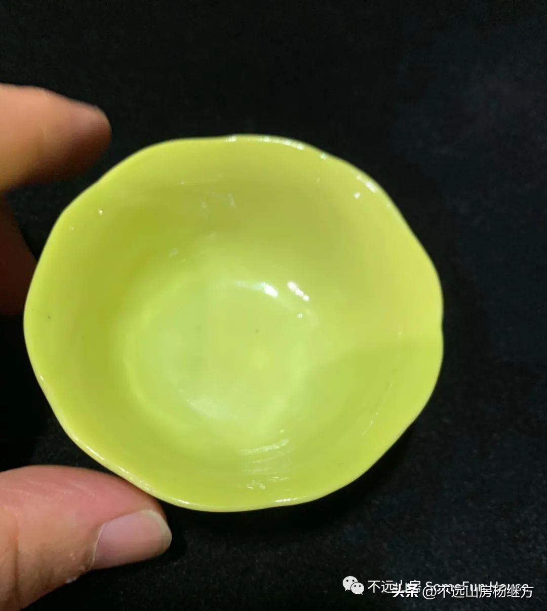 雍正乳白釉瓷器 (雍正年代青釉瓷器)