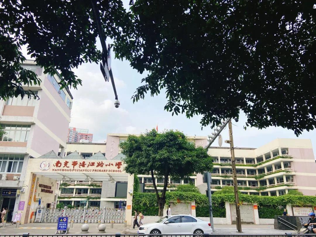 暴走五星商圈!南充曾经的商业“顶流”如今也面临店铺歇业关门