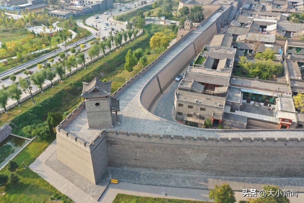 为强国建设民族复兴注入不竭精神动力——以习*平近**同志为核心的*党**中央引领中华文化创造性转化创新性发展纪实