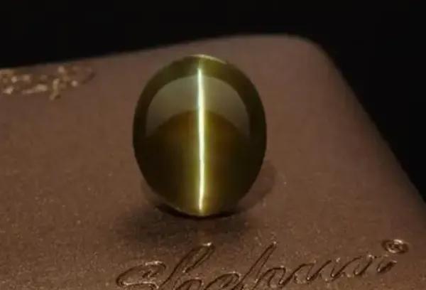 关于世界天然宝石排行榜,天然宝石与人工宝石