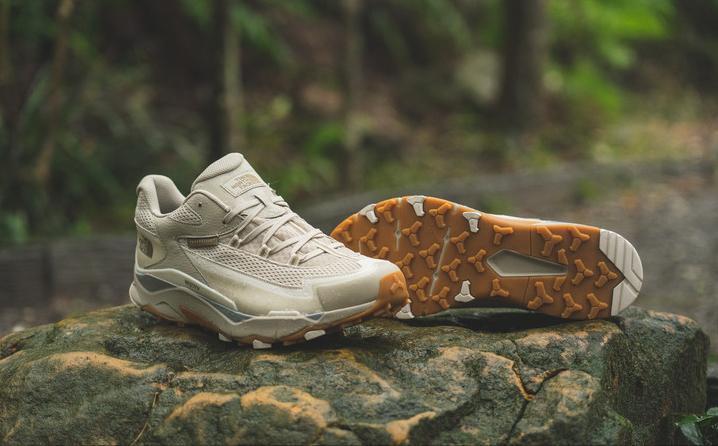 thenorthface登山鞋kanye,northface经典款徒步鞋