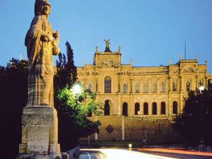 拜仁慕尼黑23-24啤酒节,慕尼黑啤酒节和青岛啤酒节对比