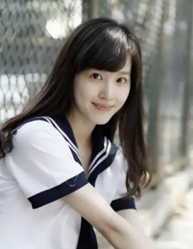 奶茶妹妹章泽天的逆袭之道,奶茶妹妹章泽天励志故事